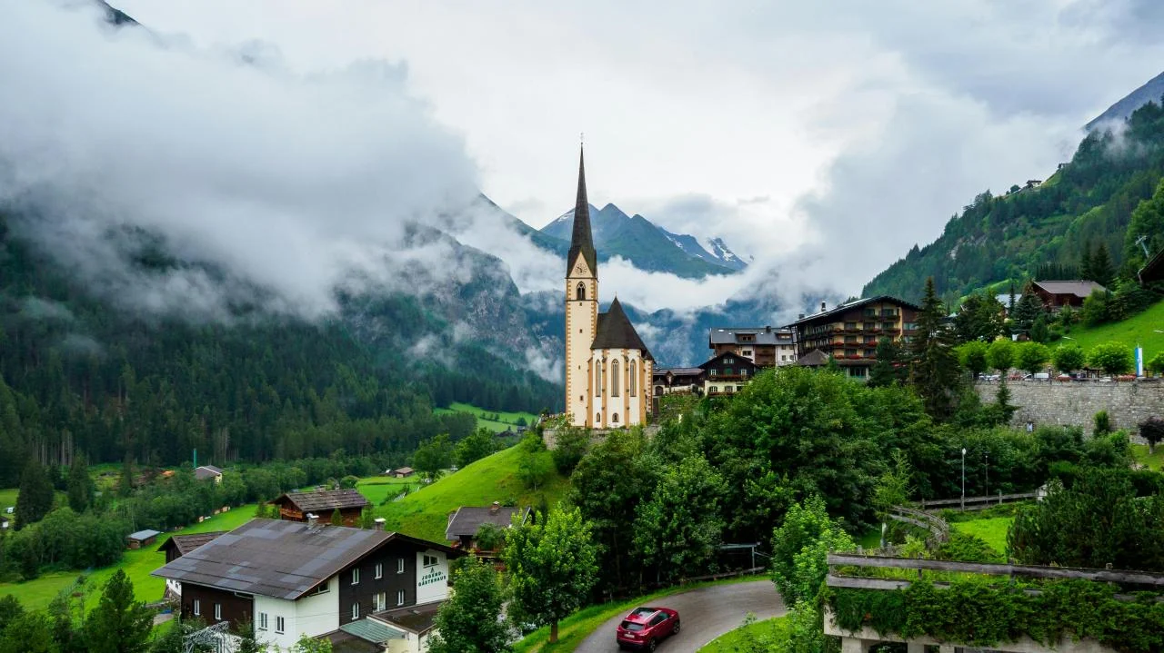 The Volunteer Work That Opens Doors Locally